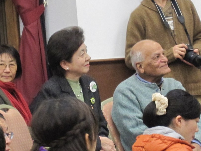 嘉田知事とサティシュ