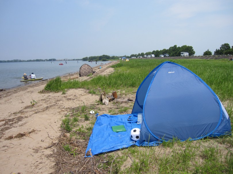 swimming at lake biwa2